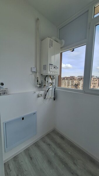 Salaj, Pucheni, Complex Confort Urban.