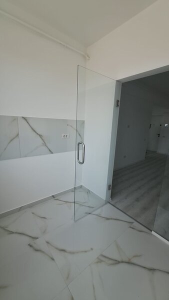 Salaj, Pucheni, Complex Confort Urban.